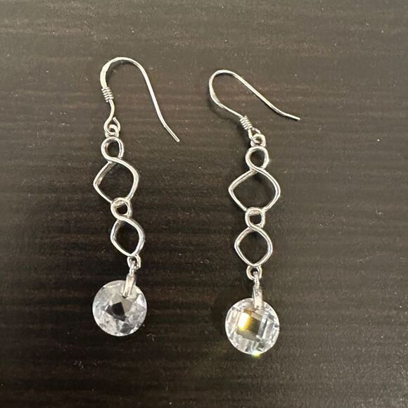 Sterling Silver earrings with Swarovski crystal - Picture 1 of 4